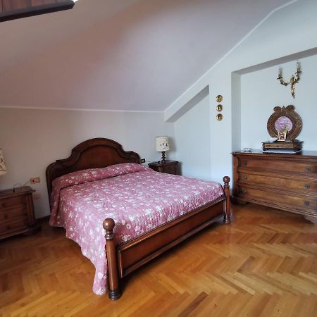 Casa Vacanze - Residenza Elvezia Tirano Exteriör bild