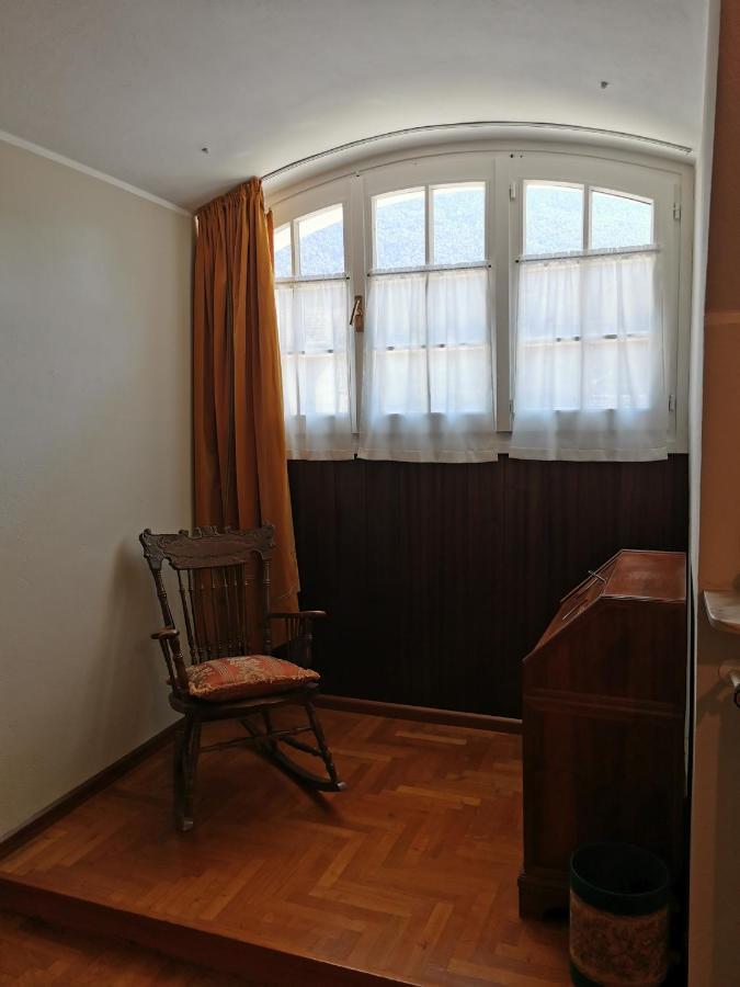 Casa Vacanze - Residenza Elvezia Tirano Exteriör bild