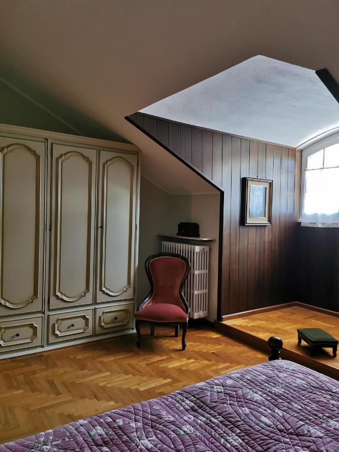 Casa Vacanze - Residenza Elvezia Tirano Exteriör bild
