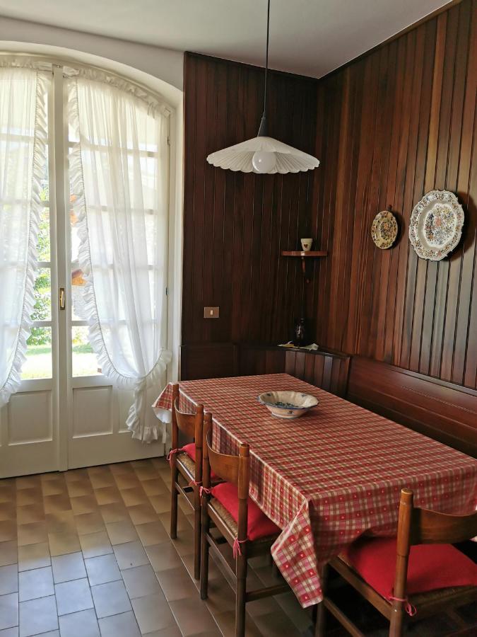 Casa Vacanze - Residenza Elvezia Tirano Exteriör bild