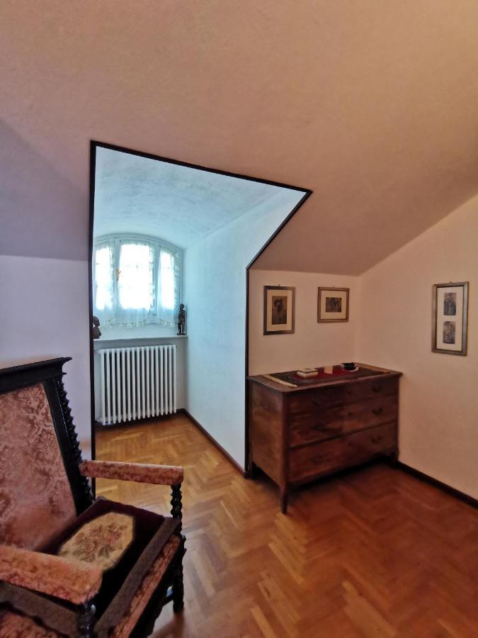 Casa Vacanze - Residenza Elvezia Tirano Exteriör bild